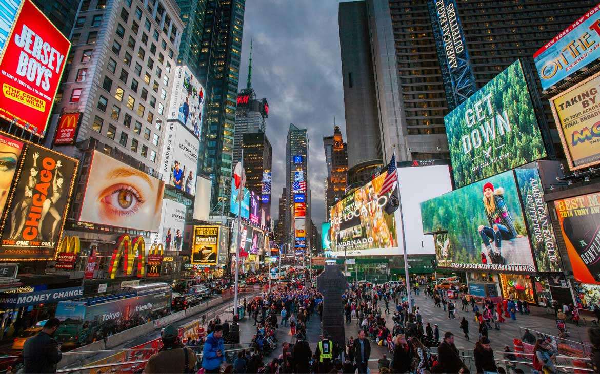 15 hotéis perto da Times Square para aproveitar ao máximo NY