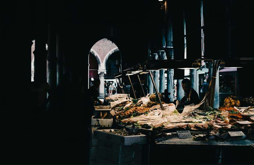 Mercado de comidas da cidade de Veneza