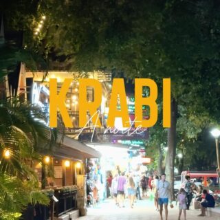 Krabi a noite. 🧡 #krabi #tailandia #pelomundo #viajantes #viajar #melhoresmomentosdavida