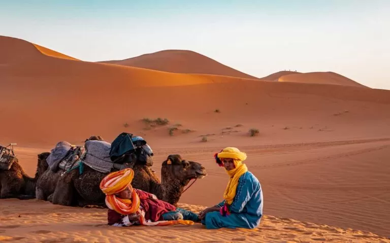 homem camelo marrocos